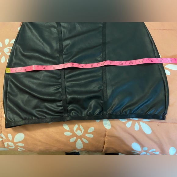 Fredericks of Hollywood Lingerie set - Picture 11 of 12